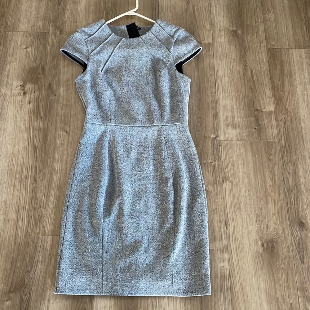 EUC H&M dress- Size 4